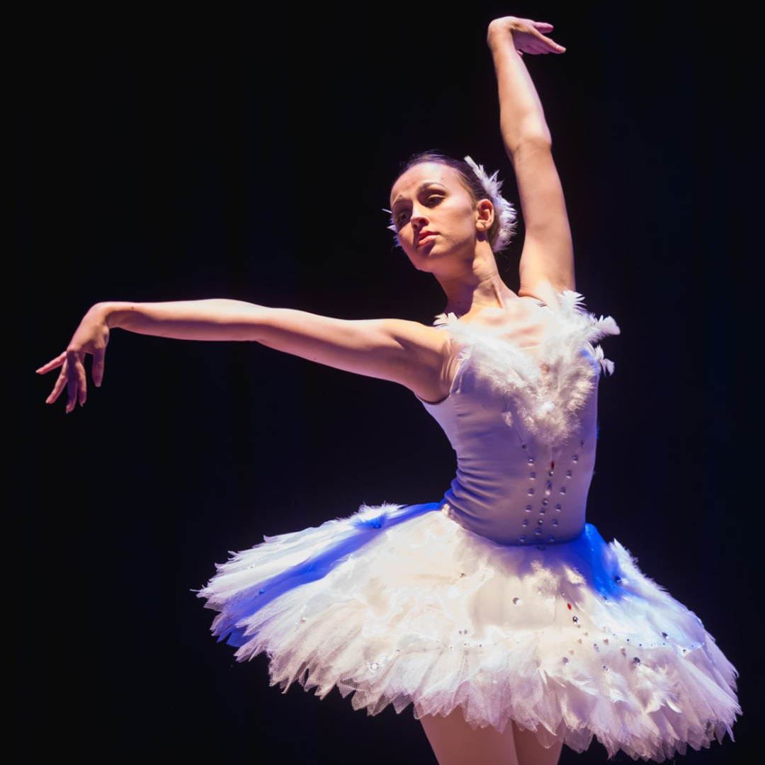 Ballet Clássico  Ballet Claudia Lima